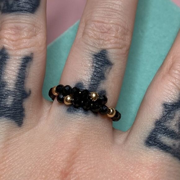 💛 NWoT Classic 14k Yellow Gold & Black Spinel Bead Wrap Ring - Picture 3 of 5